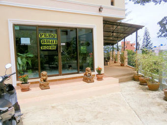 Hostal Feng Shui House