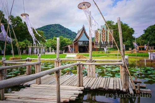 Dolphin Hotel Phuket