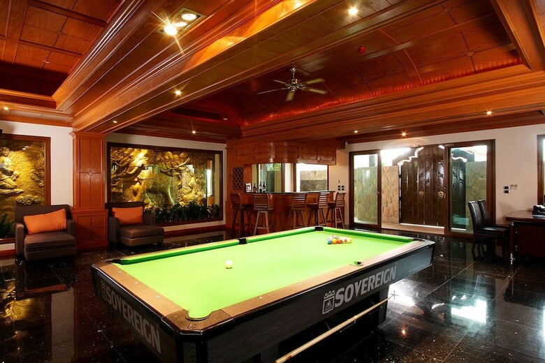 Reuan Thai Villa