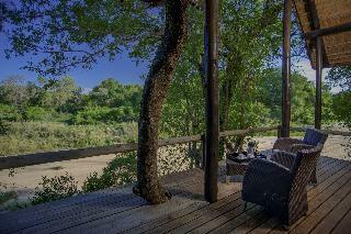 Hotel Kuname Lodge