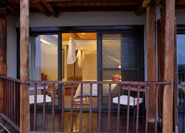 Hotel Victoria Falls Safari Lodge