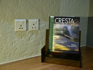 Hotel Cresta Lodge