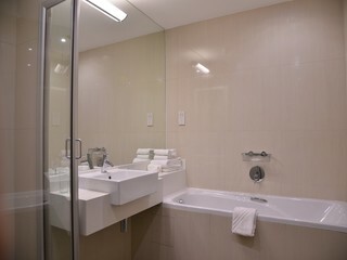 Hotel Cresta Lodge