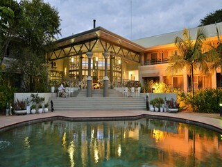 Hotel Cresta Lodge