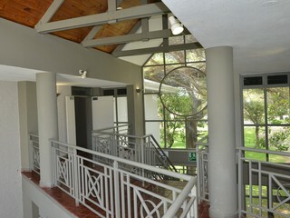 Hotel Cresta Lodge