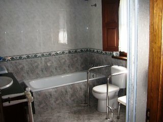 Casa Cabu�rniga - Three Bedroom