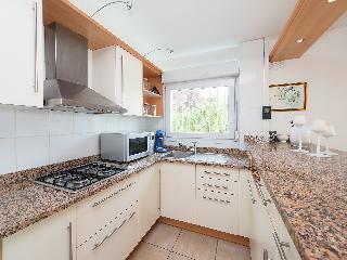 Hotel Salins I - Three Bedroom No.2