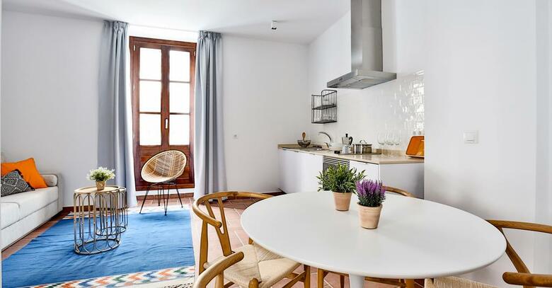 Apartamentos Puerta Sevilla de C�rdoba