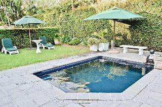 Hotel Woodlands Guest House