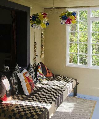 Hotel Bamboo, The Guest House