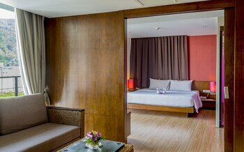 Pgs Hotels Kris Hotel