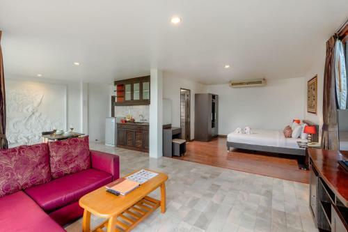 Hotel Club Bamboo Boutique Resort & Spa