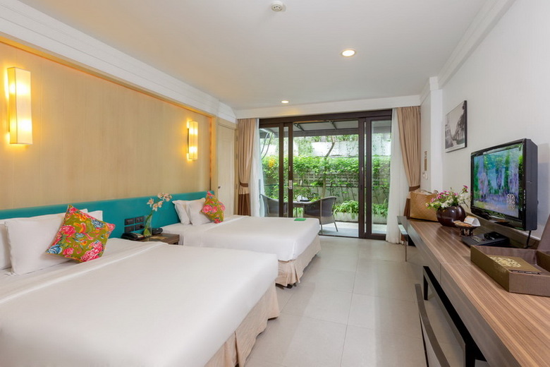 Hotel Sawaddi Patong Resort & Spa
