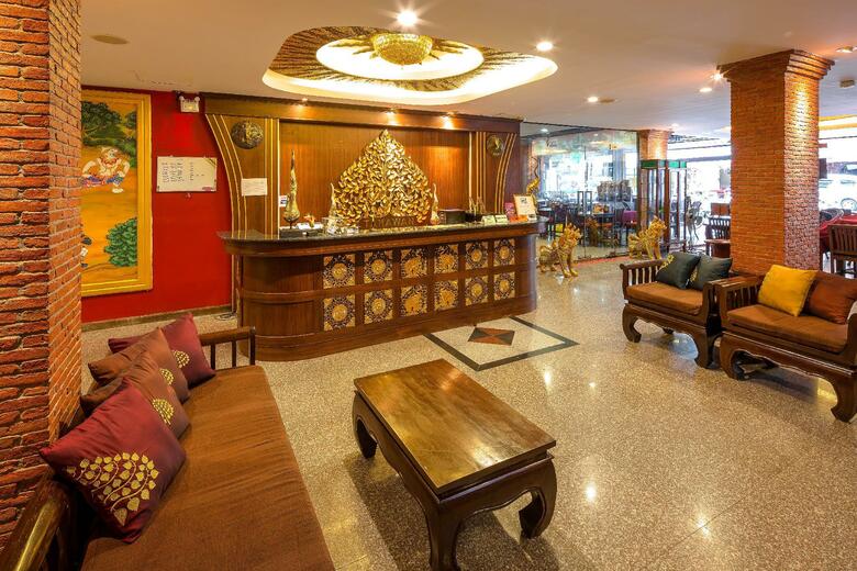 Tanawan Phuket Hotel