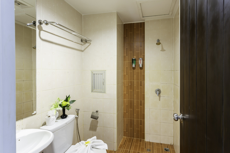 Tanawan Phuket Hotel