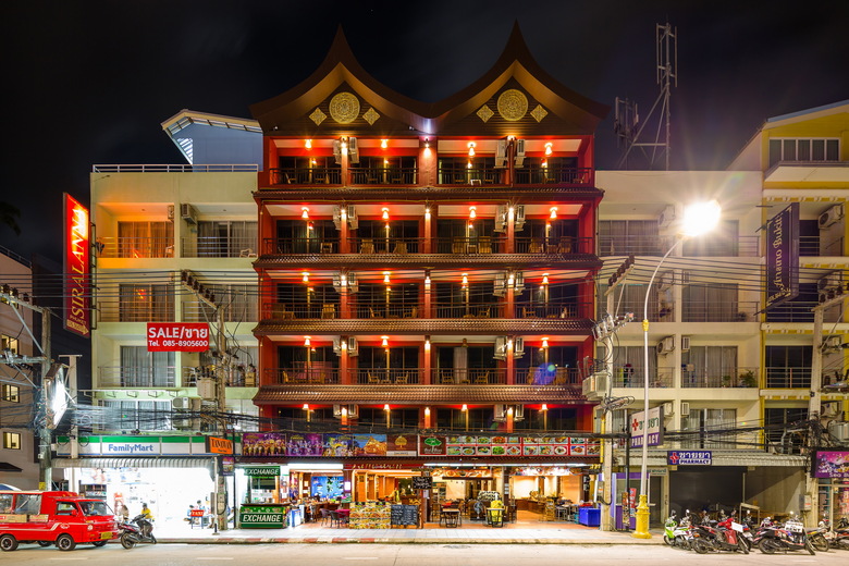 Tanawan Phuket Hotel