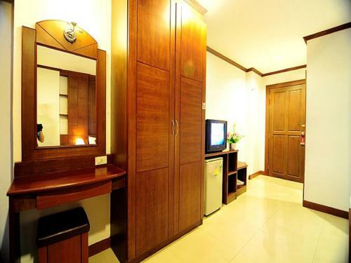 Arita Hotel Patong