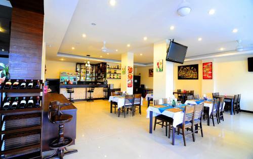 Arita Hotel Patong