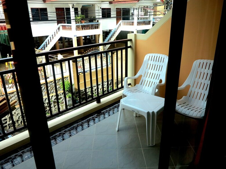 Hotel Baan Kata Maytha
