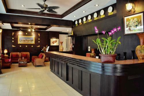 Hotel Outdoor Inn & Restaurant