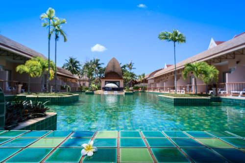 Hotel Kata Pool Lagoon