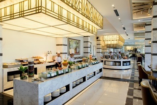 Hotel Vinpearl Golf Land Resort & Villas