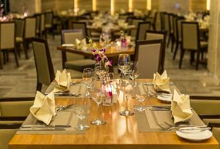 Grand Tourane Hotel Danang
