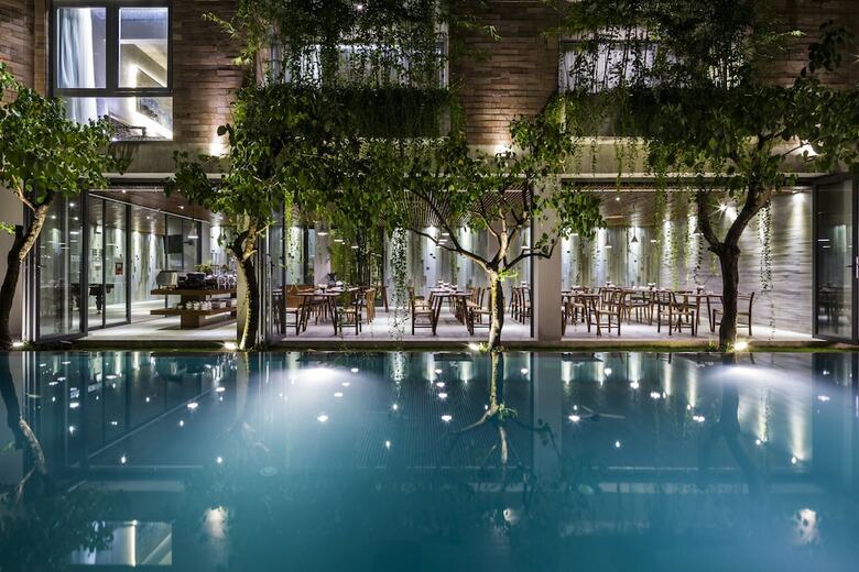 Hotel Mulberry Collection Silk Eco