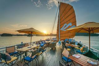Hotel Paradise Luxury Cruise