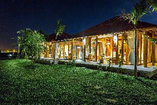Hotel Allamanda Estate