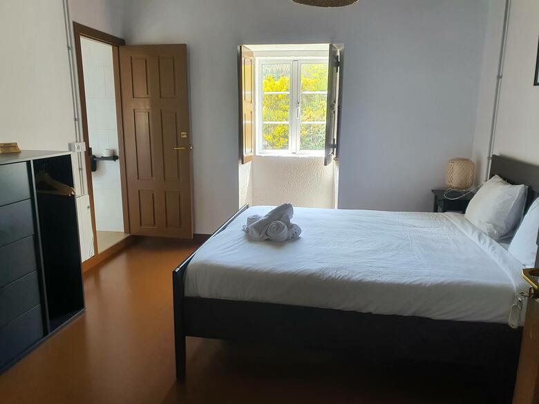 Hostel Monasterio De Moraime