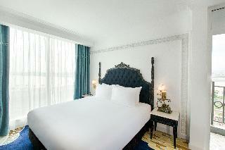 Fivitel Danang Hotel