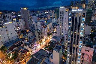 Aaron Hotel