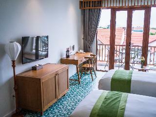 Vinh Hung Old Town Hotel