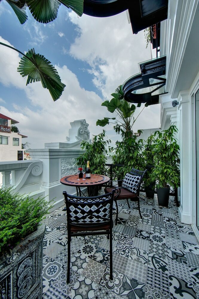 Hanoi La Siesta Hotel Central