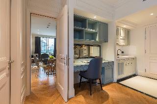 Hotel Bach Suites Saigon