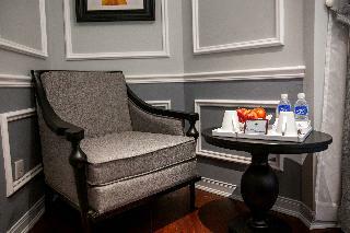 Acoustic Hanoi Hotel & Spa