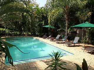 Hotel The Sandpiper Guest House