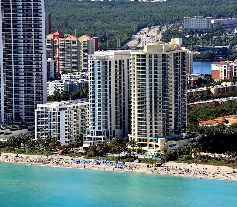 Hotel Doubletree Ocean Point Resort & Spa