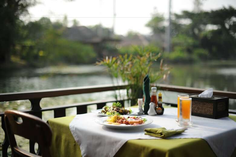 Hotel Vana Varin Resort