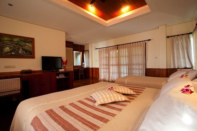Hotel Vana Varin Resort