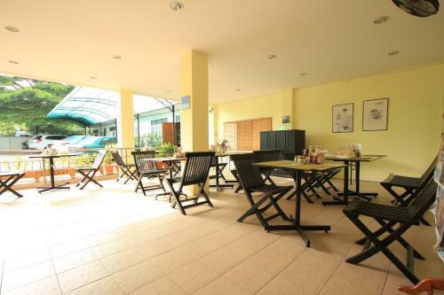 Chaba Chalet Hotel