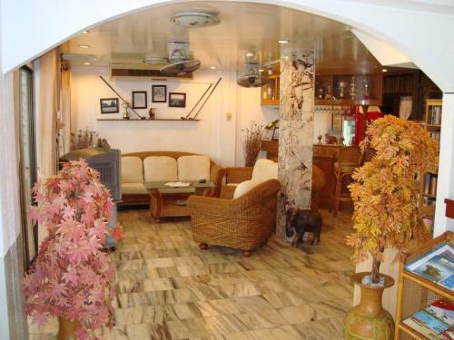 Albergue A&b Hotel