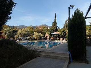 Hotel Panion Park Residence