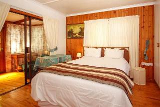 Hotel Aston Woods B&B