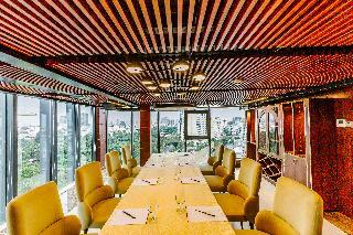Hotel Winsuites Saigon