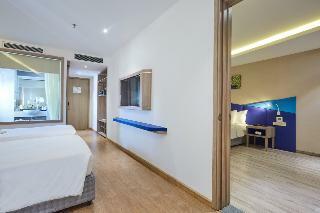 Le's Cham Hotel
