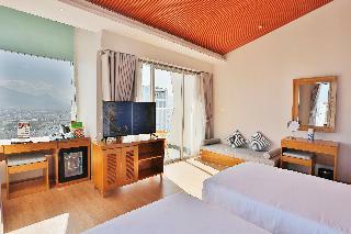 Le's Cham Hotel