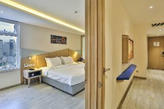 Le's Cham Hotel