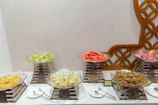 Le's Cham Hotel